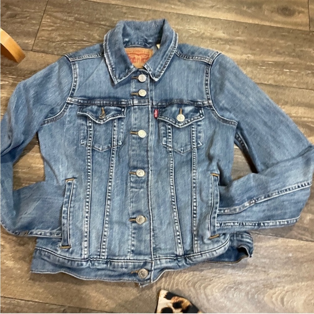 Levi’s Original Trucker Denim Jacket Women’s Small Classic Blue Wash - Picture 14 of 14